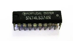 Williams/Bally 74LS374 IC Chip
