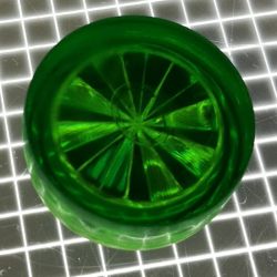5/8" Round Transparent Starburst Lime Green Playfield Insert